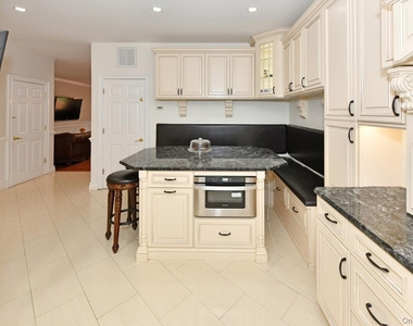 42 Willow Tree Road - Photo Thumbnail 6