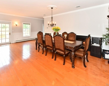 42 Willow Tree Road - Photo Thumbnail 9
