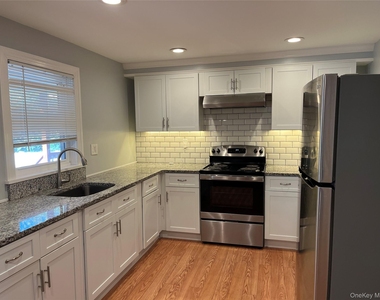 518 Smith Street - Photo Thumbnail 5