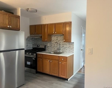 121 Fire Island Avenue - Photo Thumbnail 3