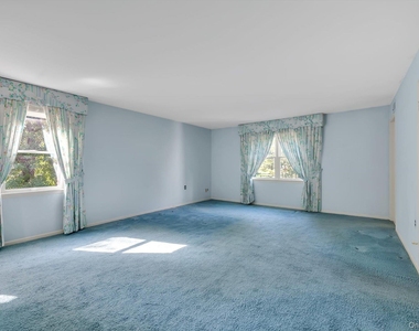 14 Oak Lane - Photo Thumbnail 13