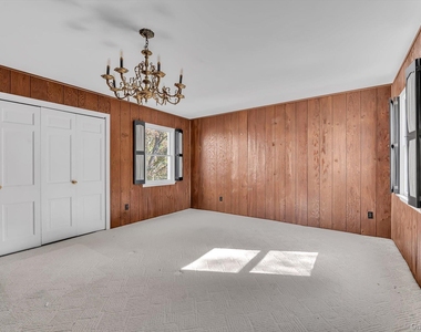14 Oak Lane - Photo Thumbnail 18