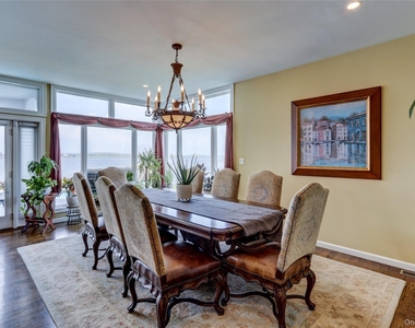 609 E Bay Drive - Photo Thumbnail 7