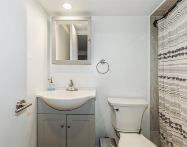 1402 Merrick Avenue - Photo Thumbnail 29