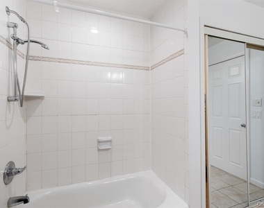 3 Charles Lane - Photo Thumbnail 17