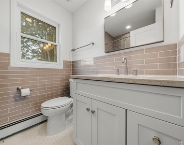 146 Charles Street - Photo Thumbnail 10