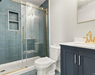 227 South Boulevard - Photo Thumbnail 12