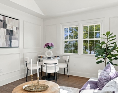 227 South Boulevard - Photo Thumbnail 2