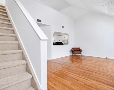 22 Ridgewood Drive - Photo Thumbnail 22