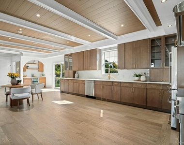 1707 Marie Lane - Photo Thumbnail 10