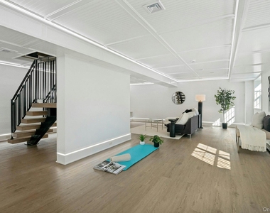1707 Marie Lane - Photo Thumbnail 23
