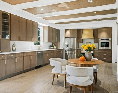 1707 Marie Lane - Photo Thumbnail 14