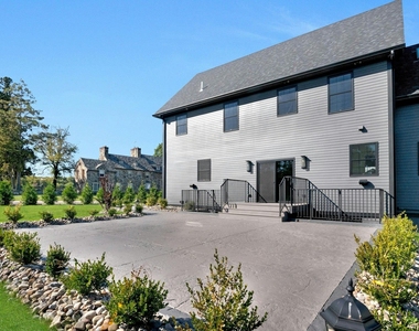 1707 Marie Lane - Photo Thumbnail 31