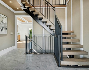 1707 Marie Lane - Photo Thumbnail 3
