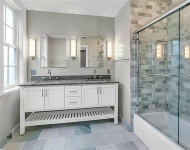 26 E Parkway - Photo Thumbnail 12
