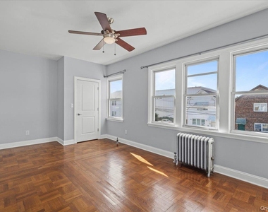 512 Sixth Avenue - Photo Thumbnail 7