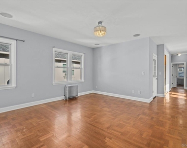 512 Sixth Avenue - Photo Thumbnail 5