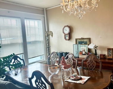 895 Park Avenue - Photo Thumbnail 22