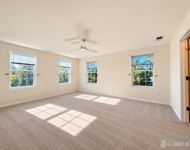 83 Depot Way - Photo Thumbnail 20