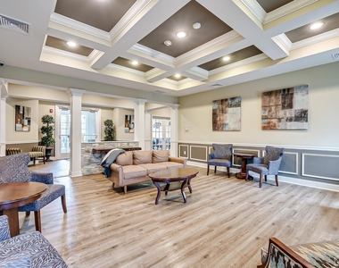545 E Celebration Way Way - Photo Thumbnail 32