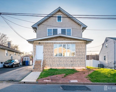 36 2nd Avenue - Photo Thumbnail 1