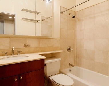 455 Park Avenue S - Photo Thumbnail 7