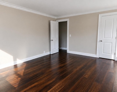 311 E 71st Street - Photo Thumbnail 11