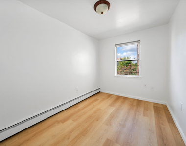 1 Monroe Street - Photo Thumbnail 6