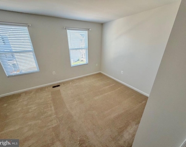 40 Anthem Street - Photo Thumbnail 23