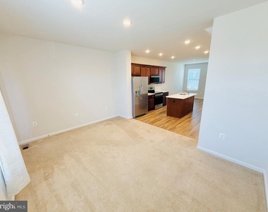 40 Anthem Street - Photo Thumbnail 9