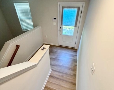 40 Anthem Street - Photo Thumbnail 28
