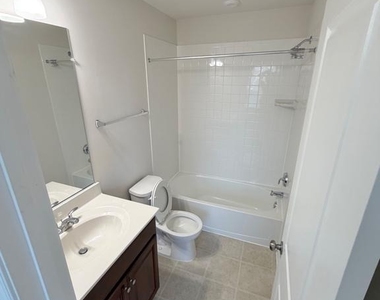 40 Anthem Street - Photo Thumbnail 19