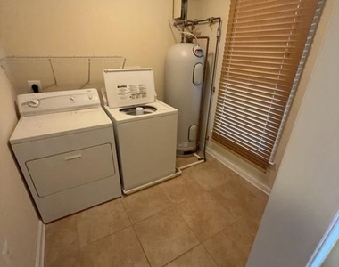 2270 Valor Drive - Photo Thumbnail 2