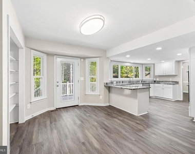 2320 Harpoon Drive - Photo Thumbnail 17
