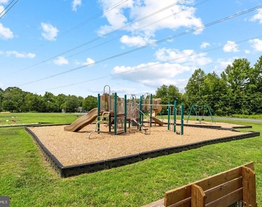 2320 Harpoon Drive - Photo Thumbnail 49