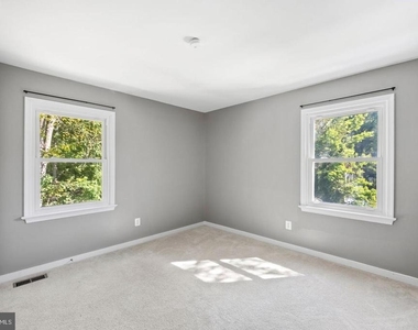 2320 Harpoon Drive - Photo Thumbnail 28