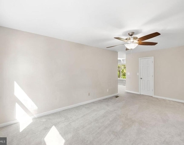 2320 Harpoon Drive - Photo Thumbnail 21