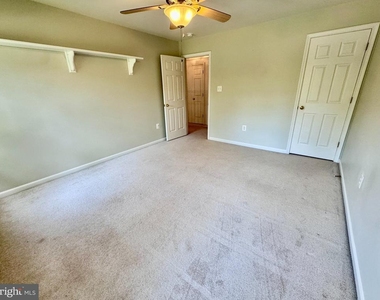 70 Crestwood Lane - Photo Thumbnail 36
