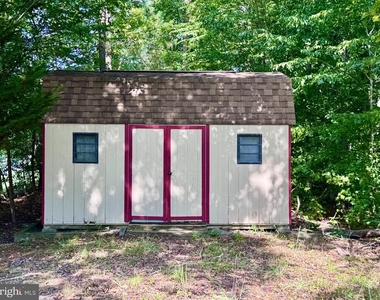70 Crestwood Lane - Photo Thumbnail 42