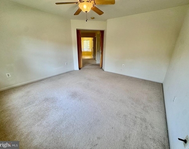 70 Crestwood Lane - Photo Thumbnail 24