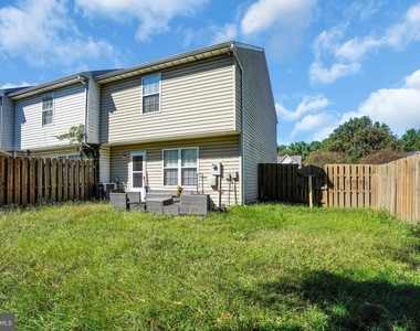 10515 Limburg Court - Photo Thumbnail 21
