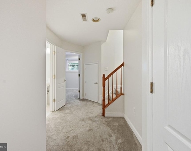 15364 Bronco Way - Photo Thumbnail 22