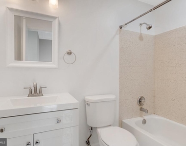 16282 Taconic Circle - Photo Thumbnail 20