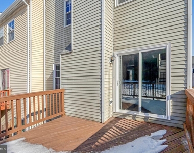 16282 Taconic Circle - Photo Thumbnail 30