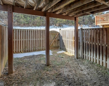 16282 Taconic Circle - Photo Thumbnail 26