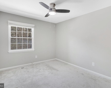 16282 Taconic Circle - Photo Thumbnail 23