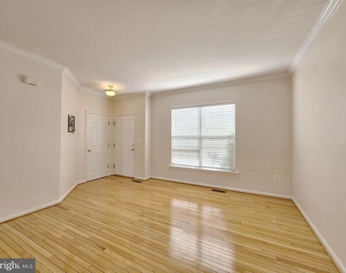 684 Belmont Bay Drive - Photo Thumbnail 2