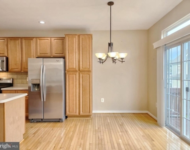 684 Belmont Bay Drive - Photo Thumbnail 17