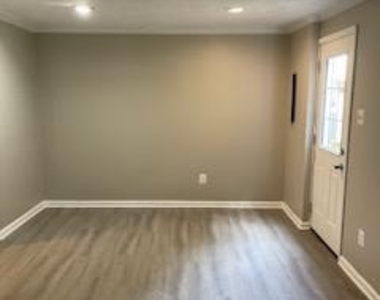 3422 Belfry Lane - Photo Thumbnail 21