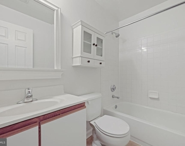 13621 Garfield Place - Photo Thumbnail 15
